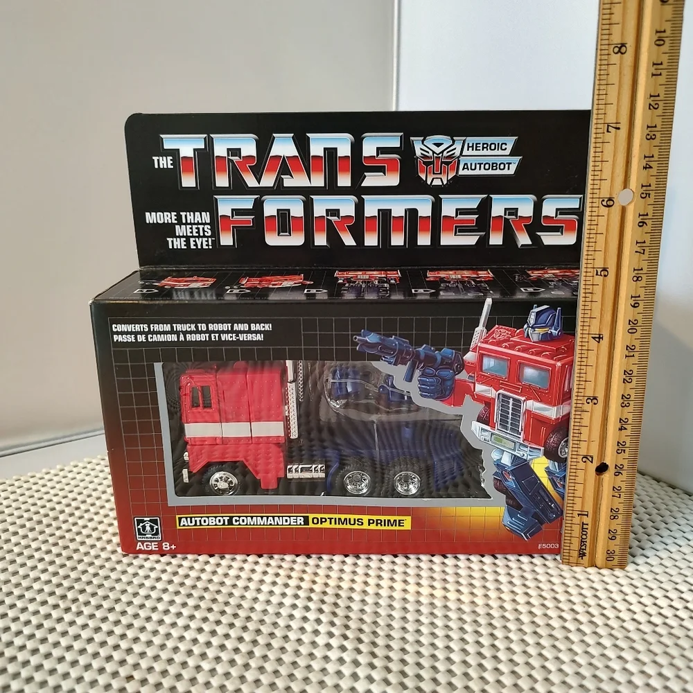 Hasbro transformers autobot